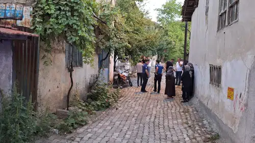 Yalnız Yaşadığı Evde Ölü Bulundu