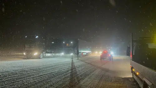 Beyaz Örtü Ulaşımı Aksattı