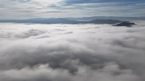 Bulutlar Üzerinde Eşsiz Manzara