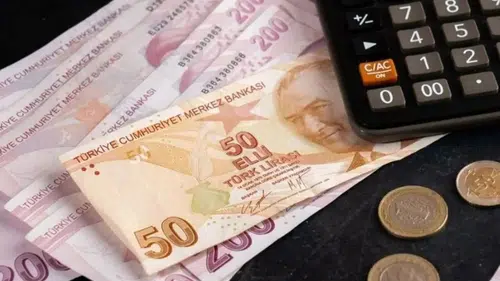 Emekliye seyyanen zam müjdesi! Tarih verildi