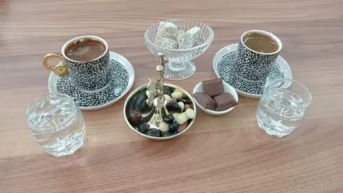 Bir Fincanı Şifa, Beş Fincanı Risk