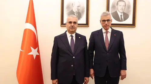 ‘Sağlık Hizmetlerini Güçlendirmeye Devam’