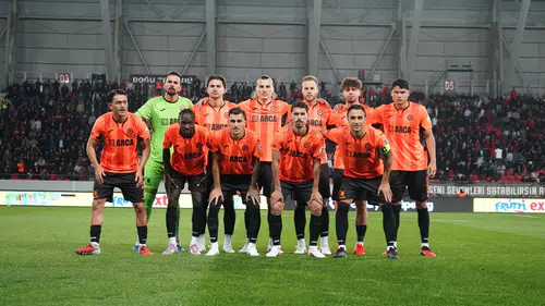 Bu İlk Kez Oldu!