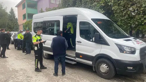 Okul Servis Şoförleri ve Rehber Personele Eğitim