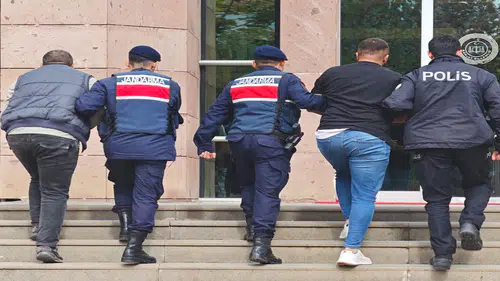 Zehir Tacirine Suçüstü