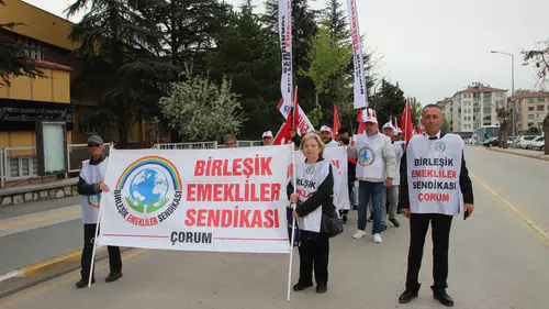 Emekliler Ankara’ya Yürüyor