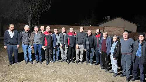 Çorumlu Çiftçiye Gece Mesaisi