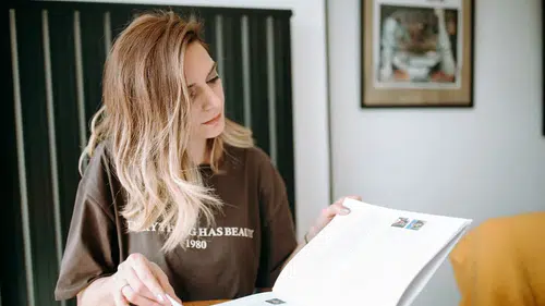 Hande Çenesiz’in Yeni Kitabı Raflarda