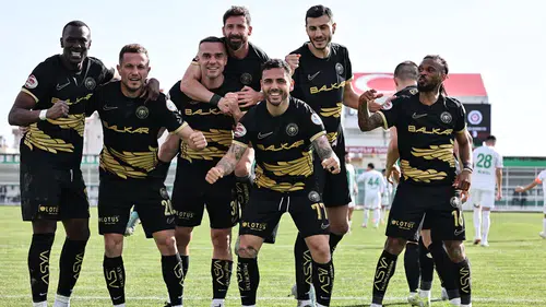 Uğur Uçar, İlk 11’de Farklı Tercihler Yaptı