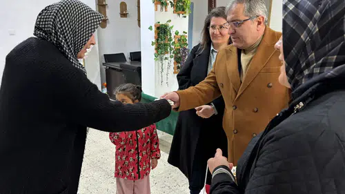 Bayat Sokaklarında Yüzleri Gülümseten Mesaisi