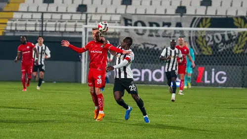 1.Ligde İstatistikler Kimi Şampiyon Yapıyor ?