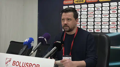 Uğur Uçar’dan Takıma Eleştiri