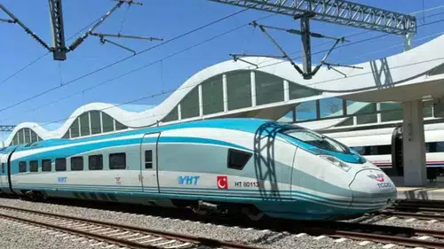 Bakan ilk hızlı tren fabrikası için tarih verdi