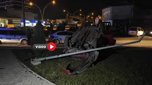 Kontrolden Çıkan Araç Parka Uçtu