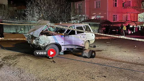 Savrulan Otomobil Bahçeye Daldı