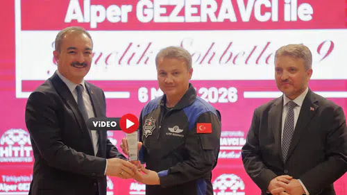 Astronot Alper Gezeravcı, Çorum'da Öğrencilerle Buluştu