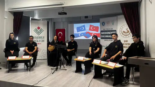 Doğu Türkistan Davası Konuşuldu
