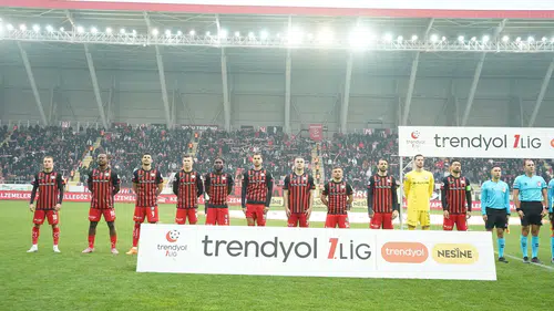 Sivasspor Maçı Öncesi Saygı Duruşu Kararı