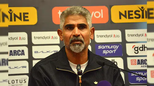 İsmet Taşdemir: "Önümüzdeki Sene Hedefe Gidebilecek Bir Takım Kurma Niyetindeyiz"