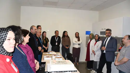 Tıbbi Laboratuvar Çalışanları Unutulmadı