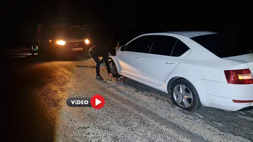 Alaca'da Çukur Tuzağı, Karanlık Yolda Beş Aracın Lastiği Yarıldı
