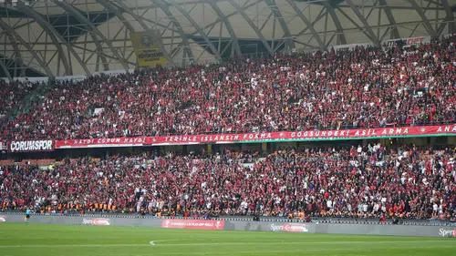 Konya’da Tribünlerde Sürpriz İsimden Destek