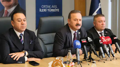 ‘Anahtar Parti Anketlerde Zirveyi Zorluyor’