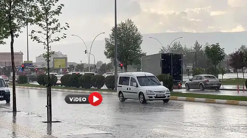 Çorum'da Sağanak Yağış Etkisini Gösterdi