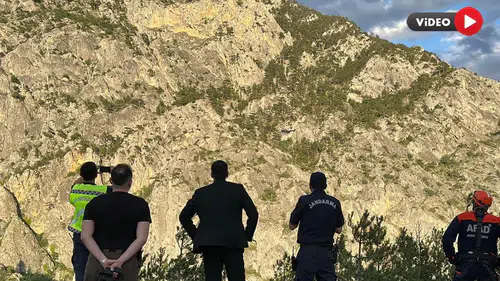 Dağda Mahsur Kaldı, Helikopterle Kurtarılabildi