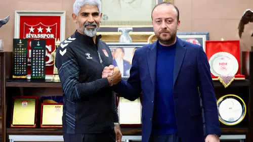 İsmet Taşdemir ile Yollar Ayrıldı