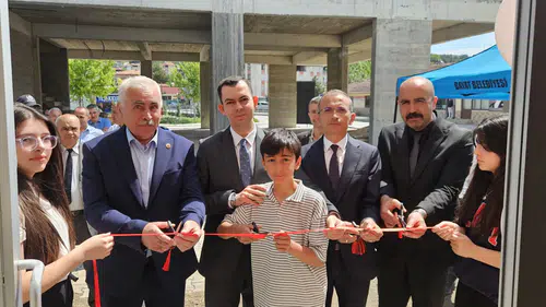 Bayat Halk Eğitimi Merkezi Yıl Sonu Sergisi Açıldı