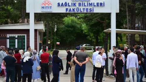 Çorum'da YKS Heyecanı: 14 Bin 327 Öğrenci Ter Döküyor