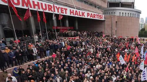 CHP'de Yeni İhraç Dalgası Devam Ediyor