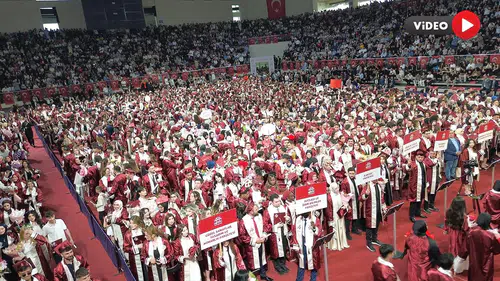 Hitit Üniversitesi’nde Mezuniyet Coşkusu