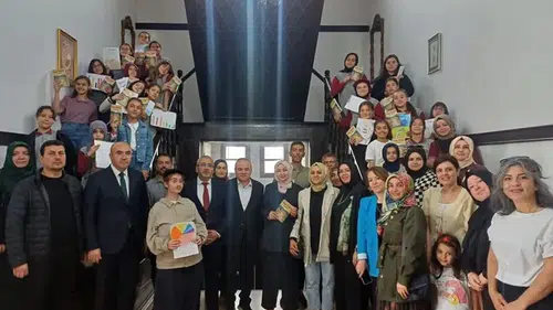 Tarihi Kütüphanede Edebiyat Rüzgarı