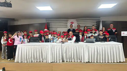 Öğrencilere Toprak Sevgisi Aşılandı