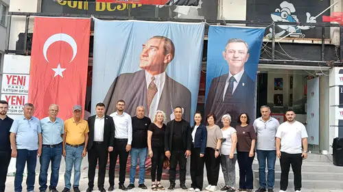 Çorum’da Yeni Parti’ye Kayıtlar Başladı