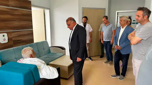 Şifa Bekleyen Hastalara Geçmiş Olsun Ziyareti