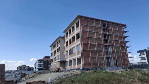 16 Derslikli Modern Eğitim Yuvası Yükseliyor
