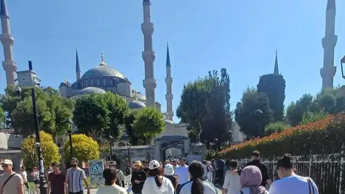 İstanbul'un Tarihi ve Doğal Güzelliklerini Keşfettiler