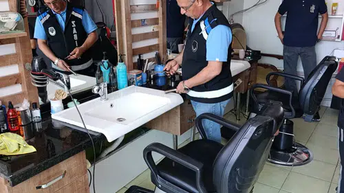 Alaca’da Zabıta Ekiplerinden Kuaförlere Sıkı Denetim