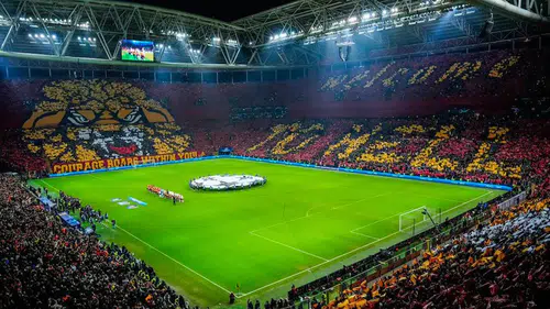 Galatasaray Seyirci Kapasitesini Artıracak!