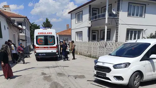 Otomobille Çarpışan Motosikletin Sürücüsü Yaralandı