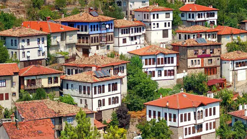 Kadınlara Özel Ücretsiz Safranbolu ve Amasra Gezisi