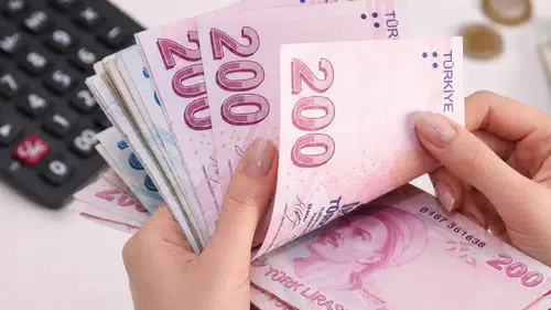 Emeklinin maaşı değişiyor! Ocak zammı için ilk oran açıklandı