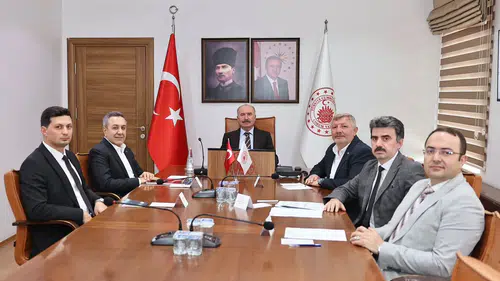 Sahipsiz Sokak Hayvanları İçin Toplandılar