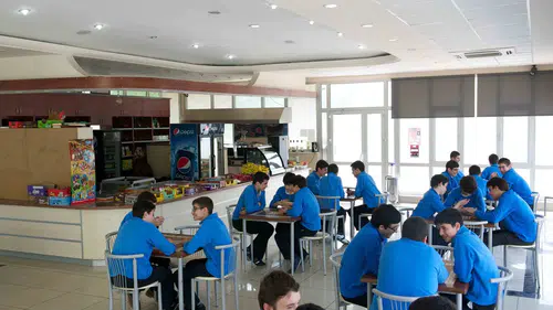 Okul Kantinlerinde Yasak Resmileşti