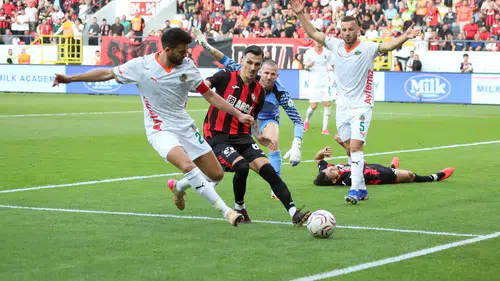 Kaç Takım, Kaç Penaltı Attı?