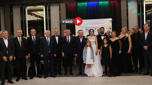 Yeni Parti Genel Başkanı Özel, Çorum'da Düğüne Katıldı