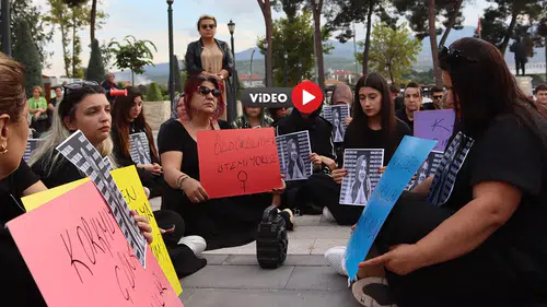 Çorum'da Oturma Eylemi Düzenlendi